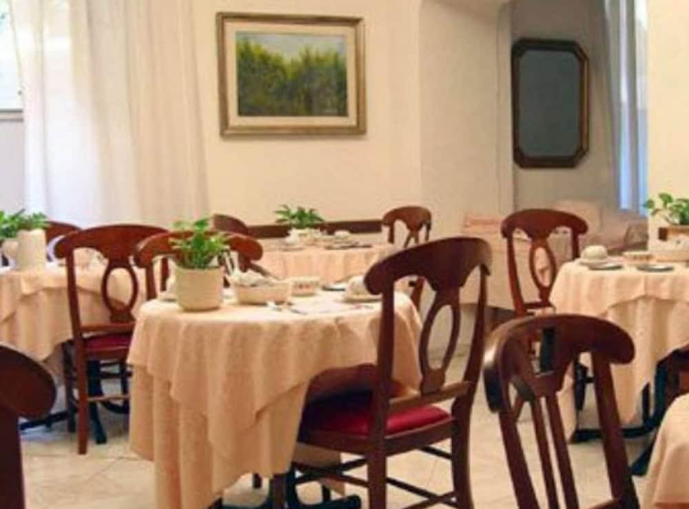 Hotel Edera Rome Exterior photo